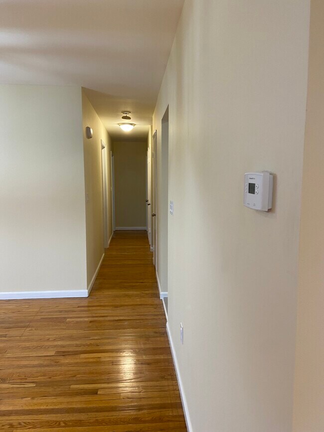 Building Photo - Rental by Owner