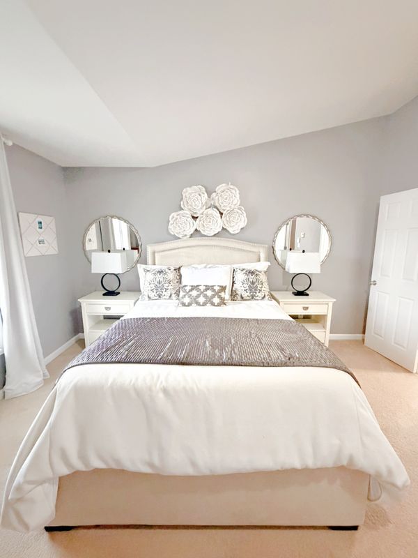 Building Photo - 2708 Beynon Ln NE