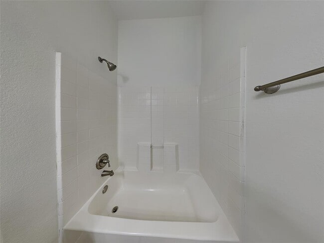 Building Photo - 7007 Casita Dr