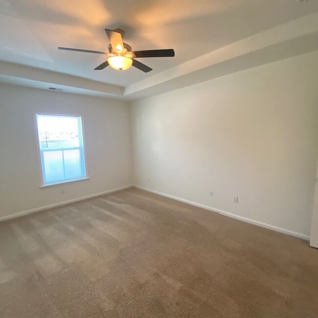 Building Photo - Townhouse in the Landings at Montague Plan...