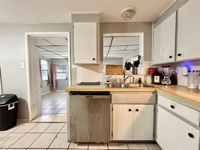 Building Photo - 10273 109th Ave