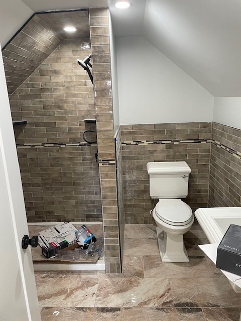 Building Photo - 39 Hawthorne St