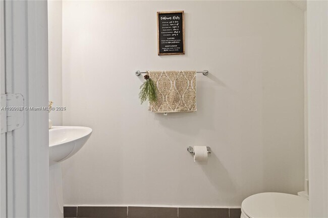 Building Photo - 23296 SW 110th Ct