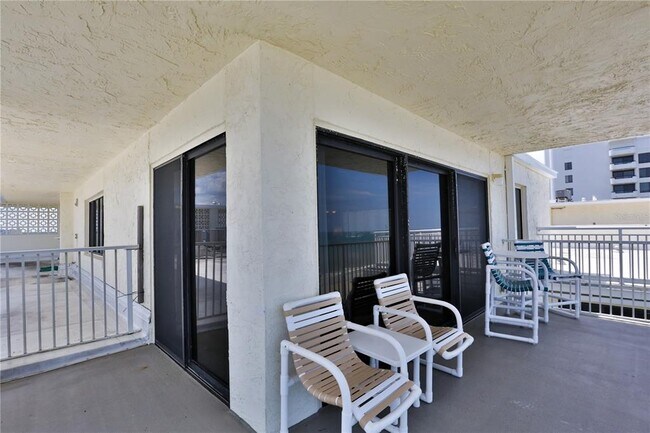 Building Photo - 5301 S Atlantic Ave