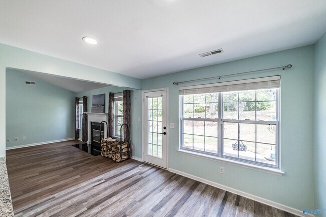 Building Photo - 128 Wilder Dr