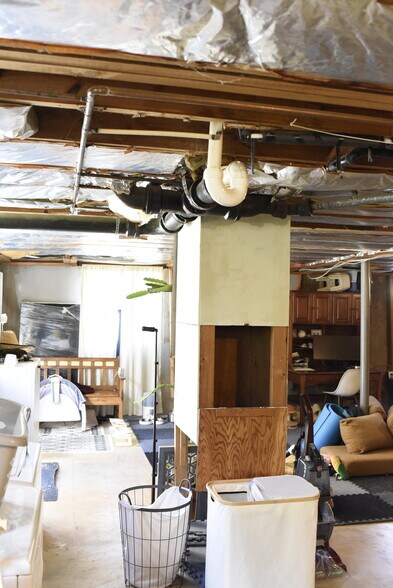 Building Photo - 1113 Ardmore Dr