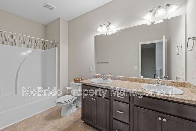 Building Photo - 1140 George W Crawford Dr