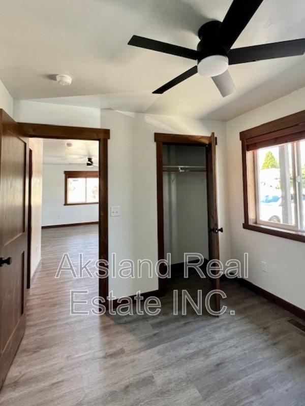 Building Photo - 908 Roosevelt Ave