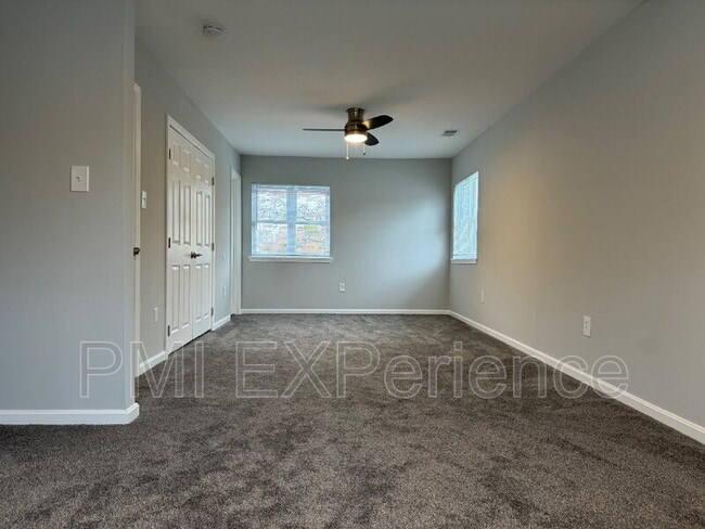 Building Photo - 9806 Ambler Ln