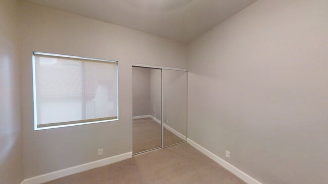 Building Photo - Adorable 2/2 bath condo in Laguna Niguel!