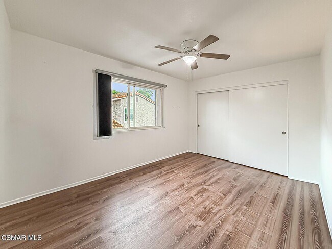 Building Photo - 560 Chapala Dr