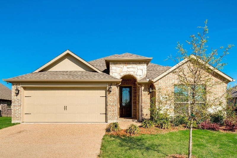 Building Photo - 110 Stallion St