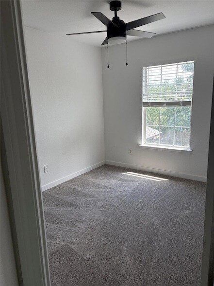 Building Photo - 13421 Alysheba Dr