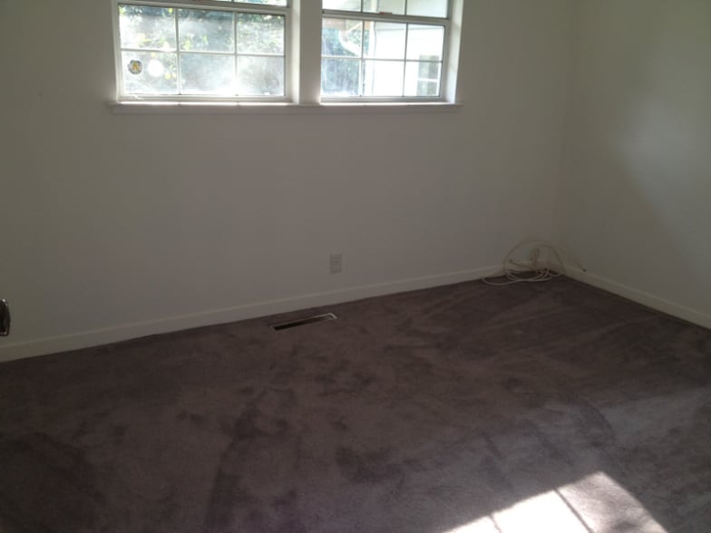 Building Photo - 2231 Overlook Dr