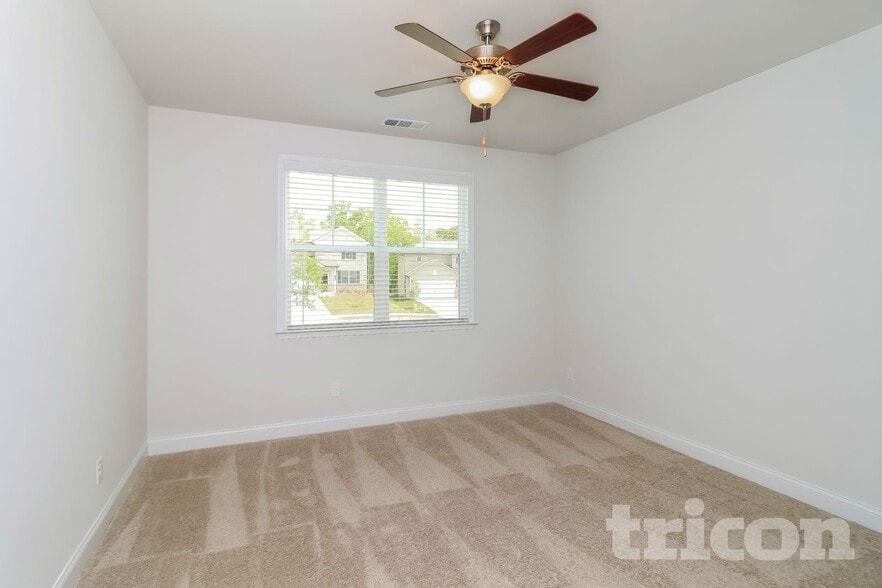 Building Photo - 80 Leyland Ct