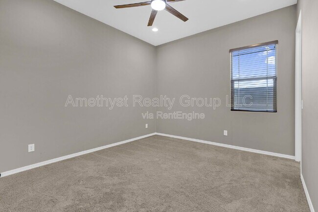 Building Photo - 5116 N 185th Ave