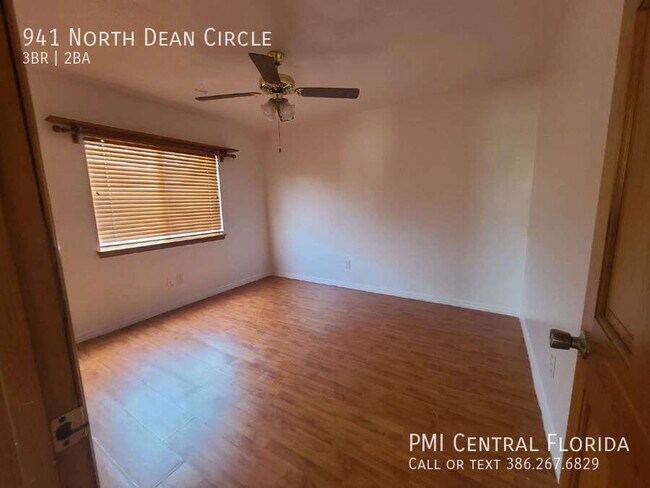 Building Photo - 941 N Dean Cir