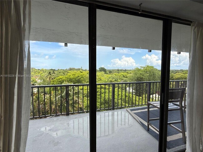 Building Photo - 5701 Biscayne Blvd