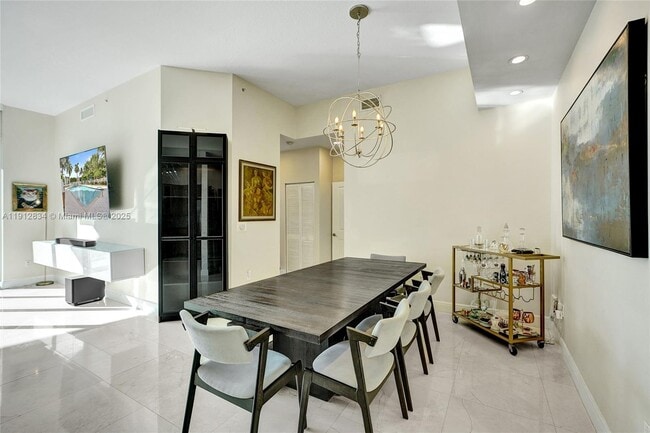 Building Photo - 7910 Harbor Island Dr