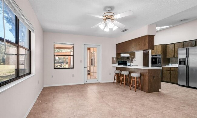 Building Photo - 10960 Echo Loop