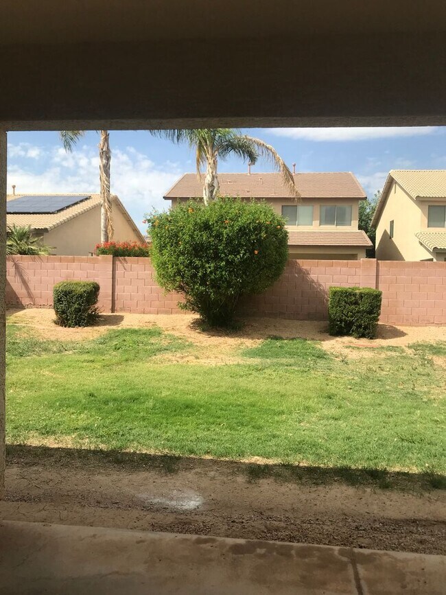 Building Photo - 14666 W Mauna Loa Ln