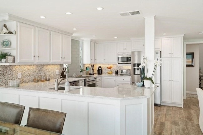 Building Photo - 30 Annapolis Way