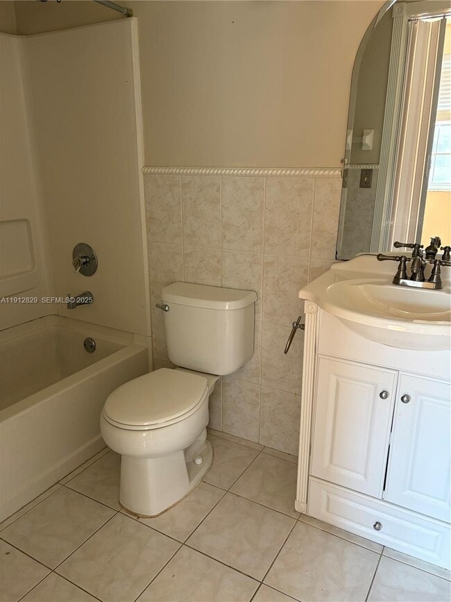 Building Photo - 50 Whitehead Cir