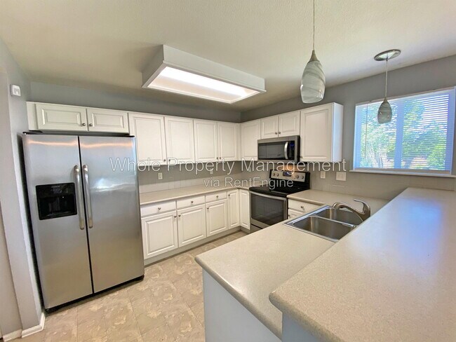 Building Photo - 5981 S Zante Way