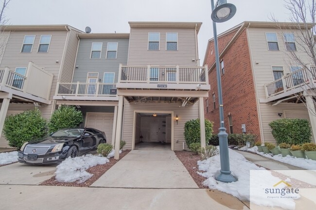 Building Photo - 1724 Lantern Mews