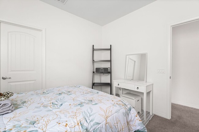 Building Photo - 28371 Vela Wy