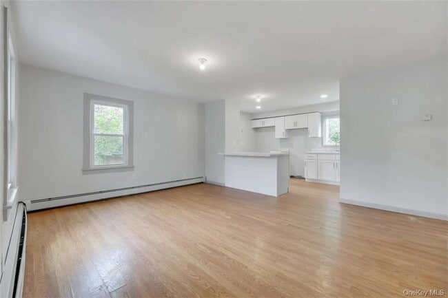 Building Photo - 32 Highland Dr