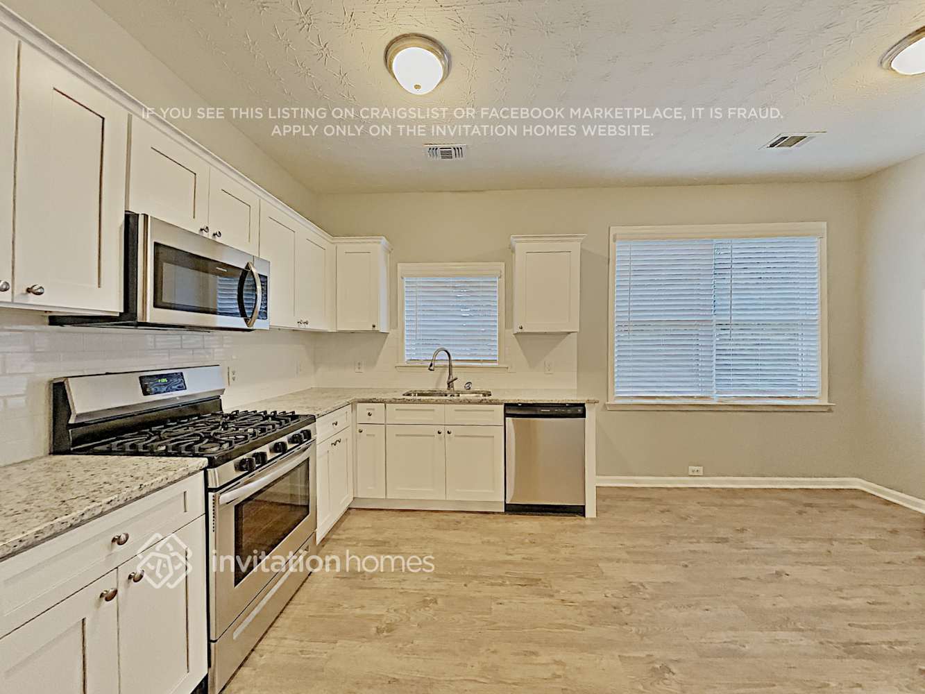 Building Photo - 2900 Lighthouse Way