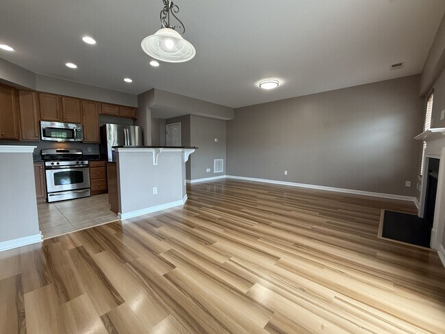 Building Photo - Stylish 3BR Home with Garage, Updated Interiors & Resort-Style Community Amenities Near Yorktown ...