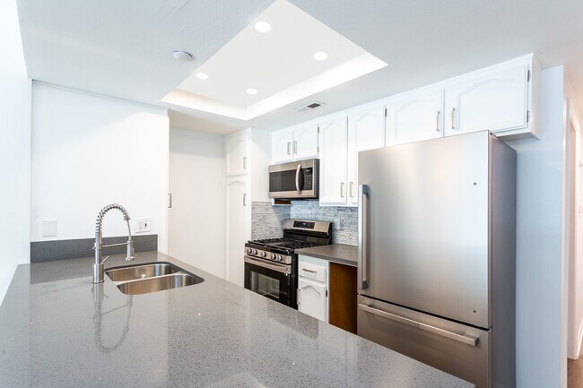 Building Photo - 11630 Warner Ave