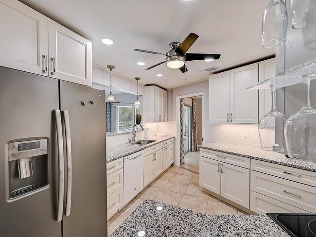 Building Photo - 10 Stone Mountain Blvd