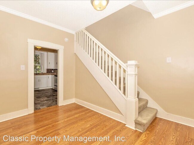 Building Photo - 4 br, 2 bath House - 2 Westside Avenue North