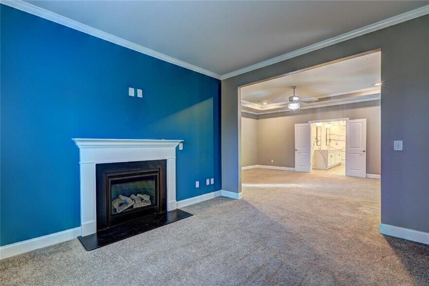 Building Photo - 4527 Bridgeway Rd