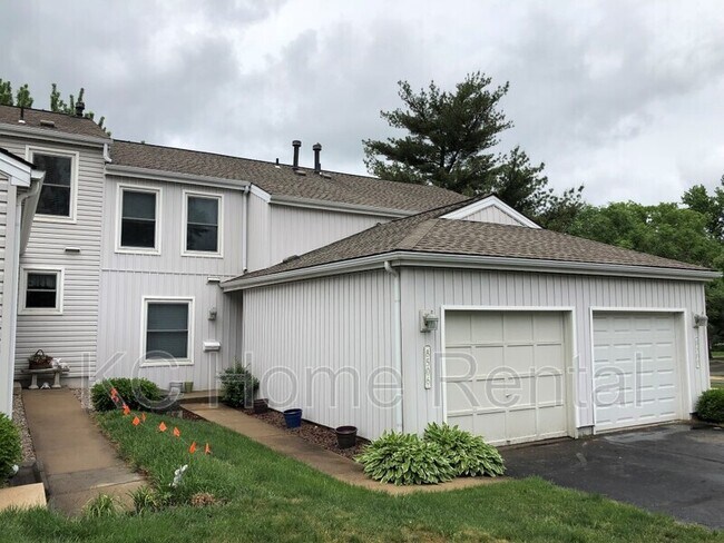 Building Photo - 8506 W 108th Pl