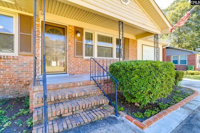 Building Photo - 7712 Burdell Dr