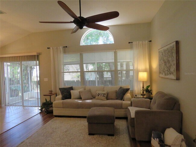 Building Photo - Bloomingdale Home for Rent