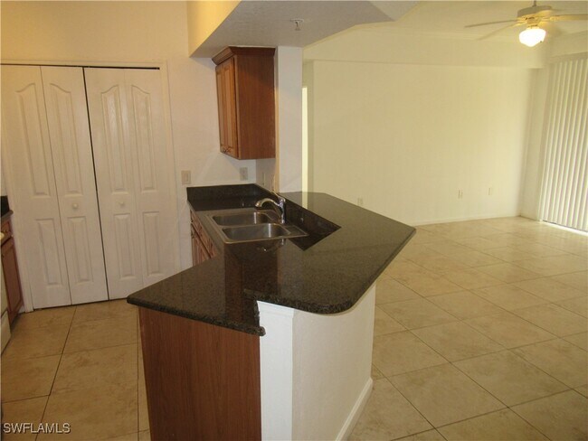 Building Photo - 12970 Positano Cir