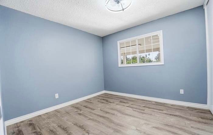 Building Photo - 10380 Hole Ave