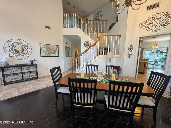 Building Photo - 12402 Mt Pleasant Woods Dr