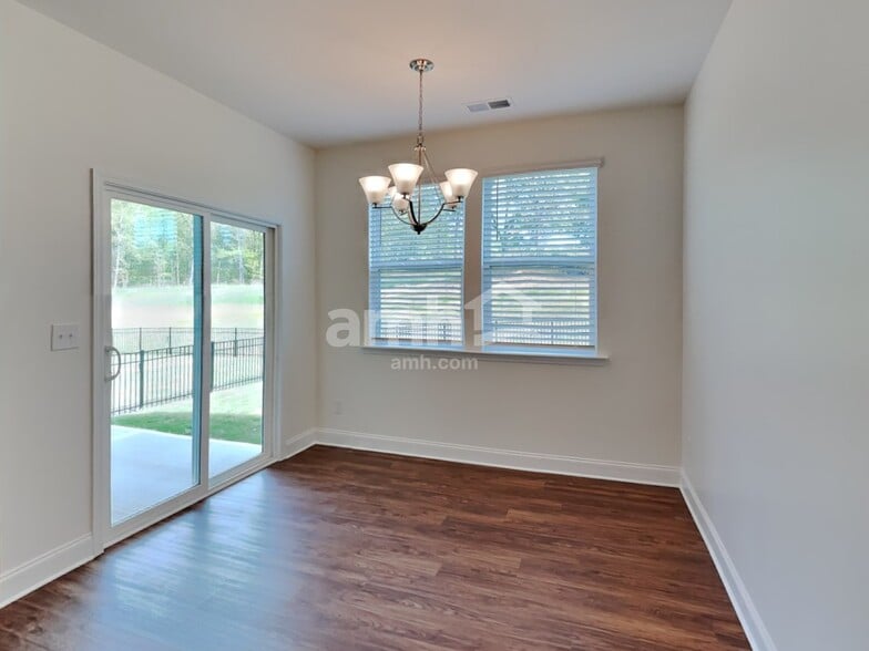 Building Photo - 132 Keyser Dr