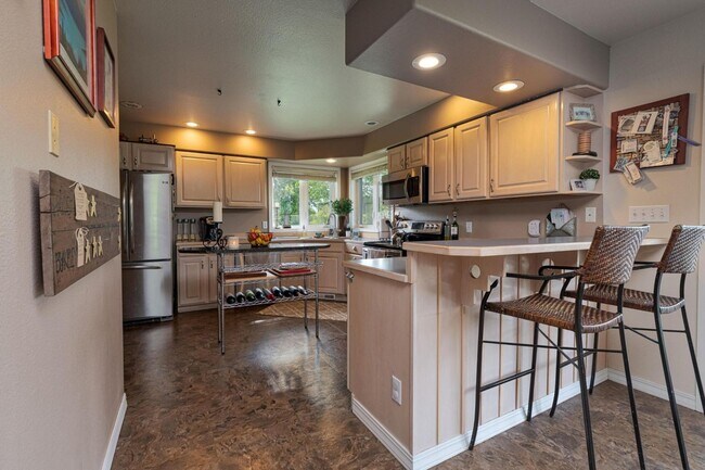 Building Photo - Beautiful home in Haven Heights