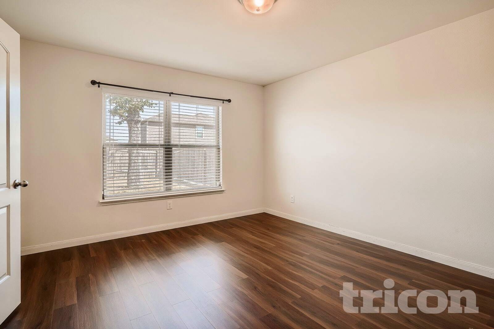 Building Photo - 1367 Barrel Dr