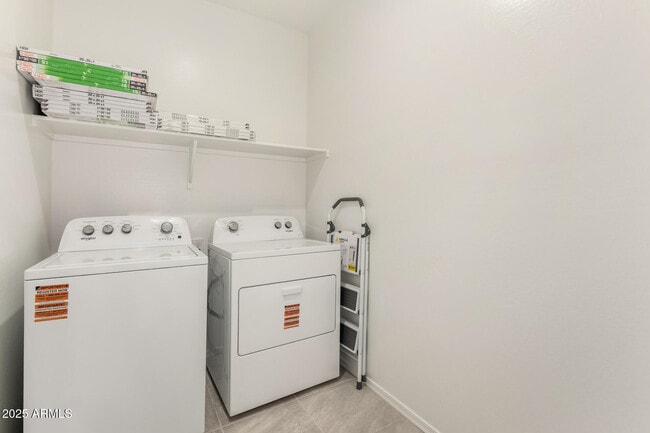 Building Photo - 103 S Collier Ln