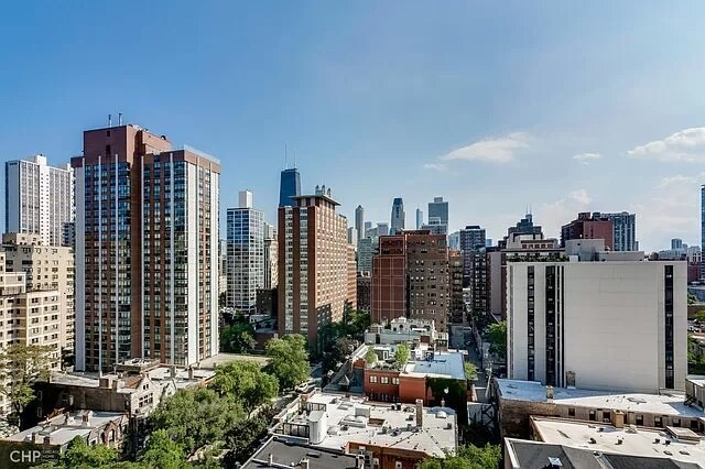 Building Photo - 1400 N State Pky