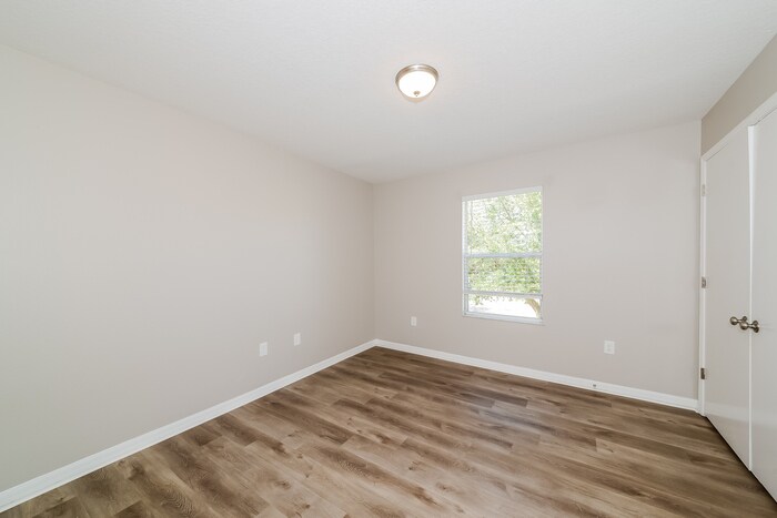 Building Photo - 13605 Botany Bay Ct