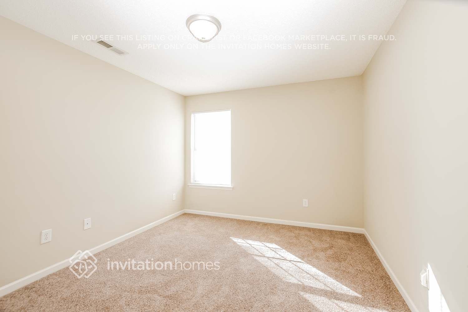 Building Photo - 1009 Fort Clapsop Ct